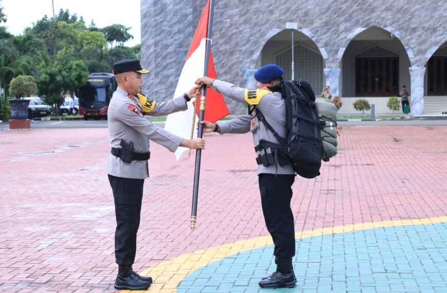 Kapolda Banten Lepas 100 Personel&hellip;