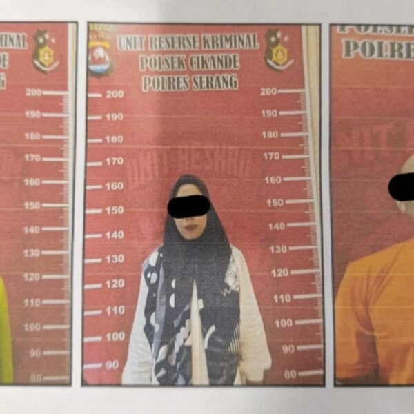 Dinyatakan Lengkap, Polsek Cikande Serahkan Tiga Tersangka Penipuan…