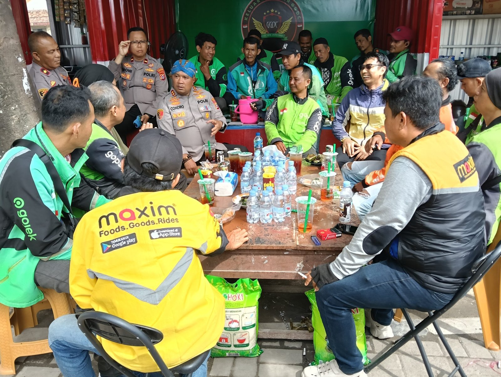 Menjaga Kedekatan dengan Komunitas, Kapolres Serang Gelar Ngariung&hellip;