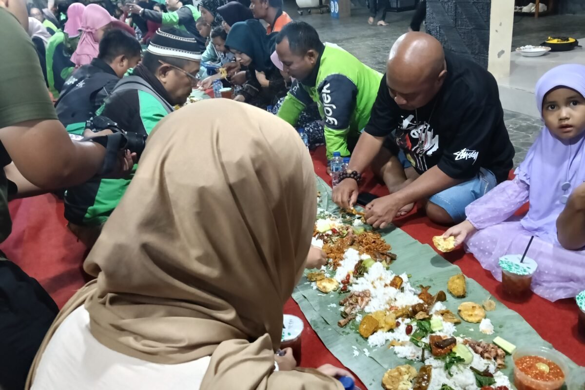 Rumah Dinas Kapolres Serang Digeruduk Keluarga Besar&hellip;