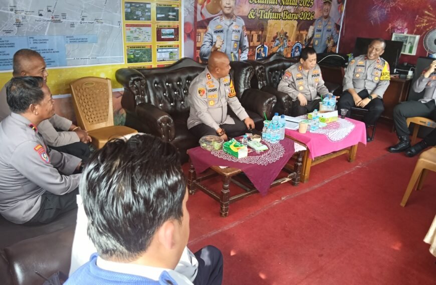 Kapolres Serang Tinjau Pospam Nataru&hellip;