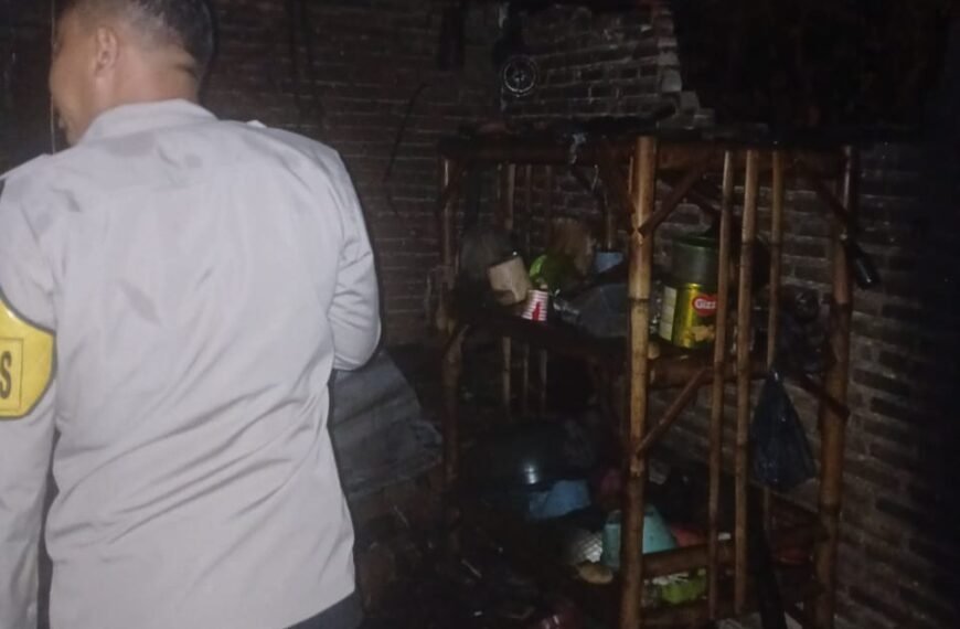 Diduga Akibat Korsleting Listrik, Rumah&hellip;