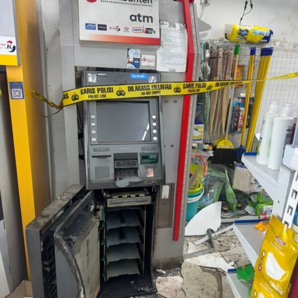 Maling Gondol Rp149 Juta dari Mesin ATM Toko&hellip;