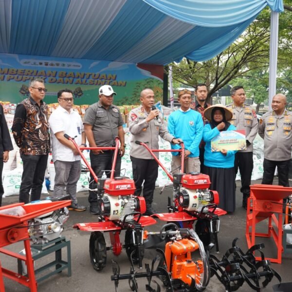 Polda Jabar Tanam Jagung Serentak 750 Hektare, Kapolda&hellip;