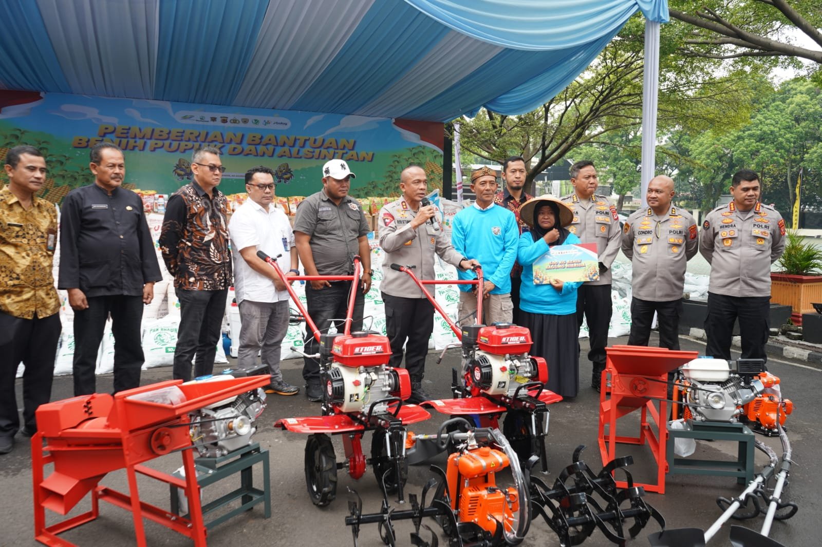 Polda Jabar Tanam Jagung Serentak 750 Hektare, Kapolda&hellip;
