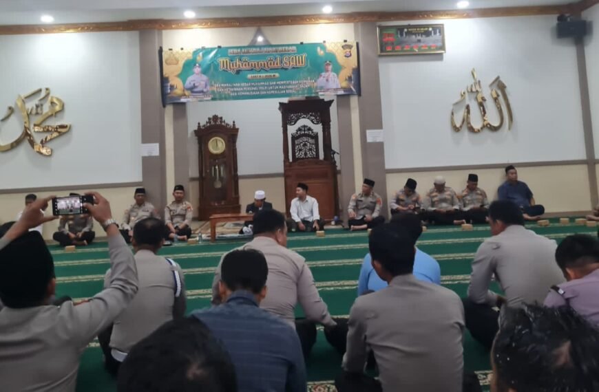 Peringatan Isra Mi’raj di Polres…