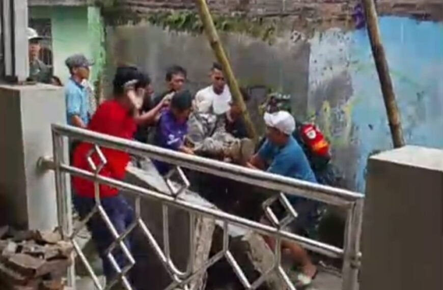 Innalilahi ! Sedang Gotong Royong,&hellip;