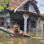 Ratusan Rumah di Carenang dan&hellip;