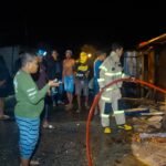 Disambar Petir Saat Hujan Lebat,&hellip;