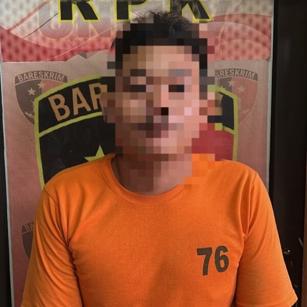 Astaga ! Gadis Dibawah Umur Dicekoki Miras…