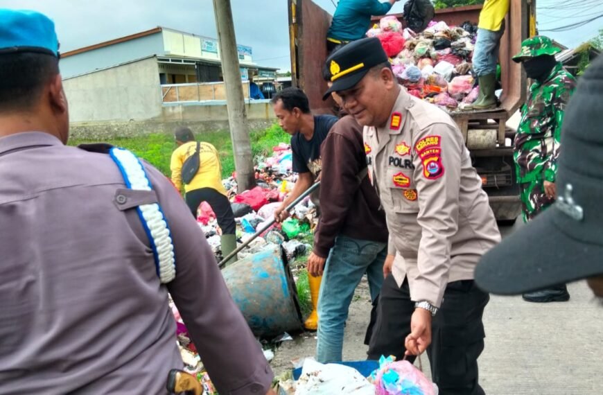Ikuti Arahan Presiden, Kapolsek Pontang&hellip;
