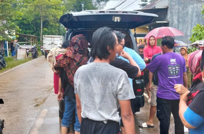Pejalan Kaki Tewas Tertabrak Mobil&hellip;