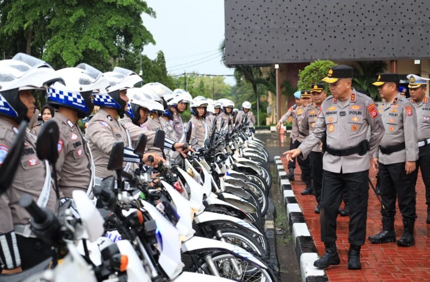 Kapolda Banten Pimpin Pengecekan Kendaraan…