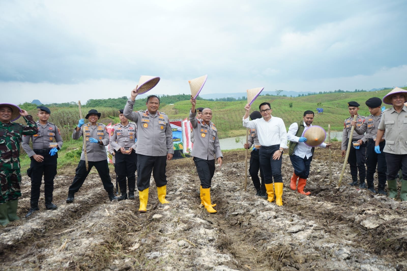 Kapolri Puji Program Penanaman Jagung Polda Jabar, Dinilai&hellip;