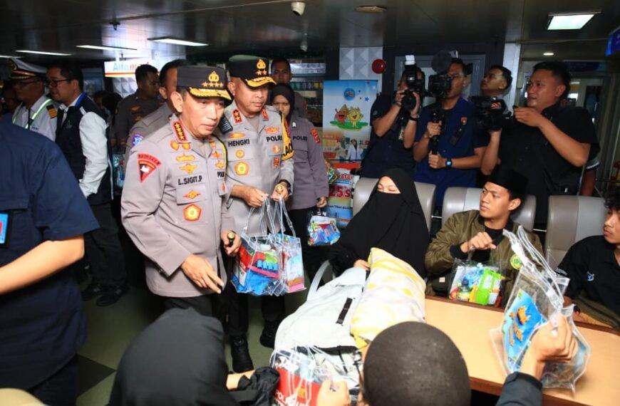 Pemerintah Bersama TNI-Polri Tinjau Kesiapan…