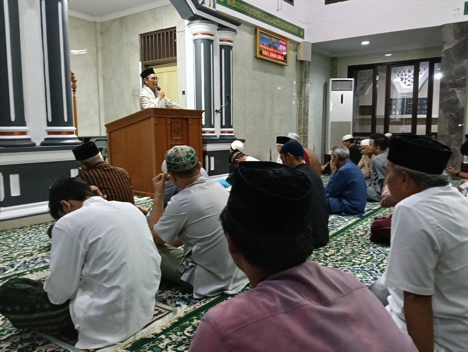 Warga Taman Lopang Indah Peringati Nuzulul Qur’an, KH&hellip;