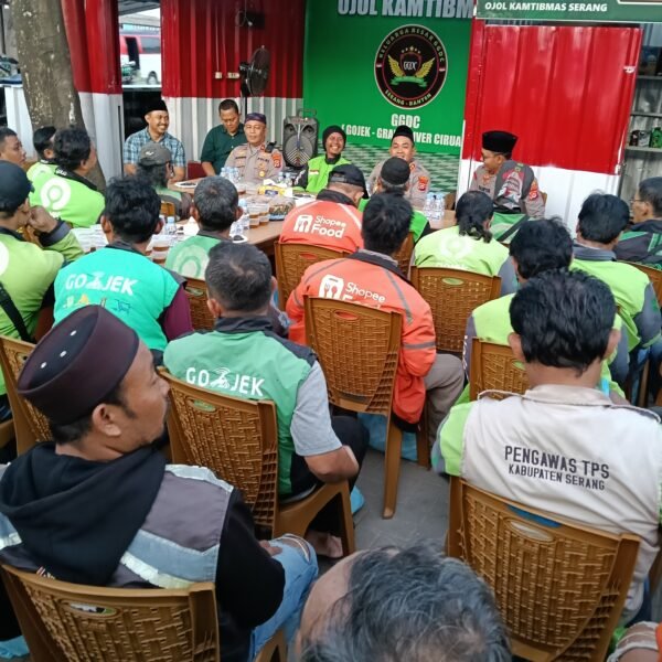 Buka Puasa Bersama Ojol Kamtibmas, Kapolres Serang…