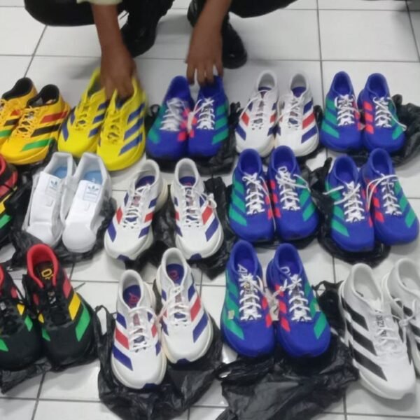 Berkas 3 Pelaku P21, Otak Pencurian Sepatu Ekspor…