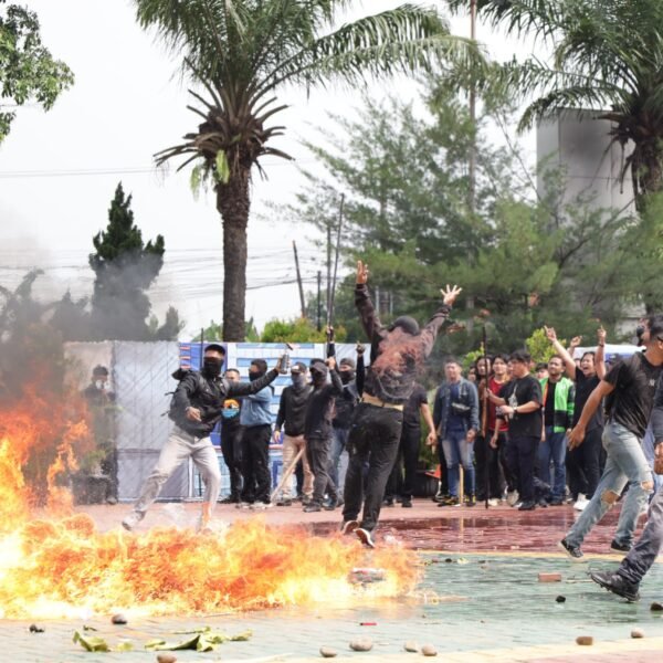 Menghadapi Peringatan May Day, Polda Banten Gelar Simulasi&hellip;