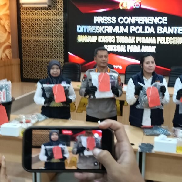 Bejat! Oknum Guru Silat Cabuli 11 Murid, Istri&hellip;