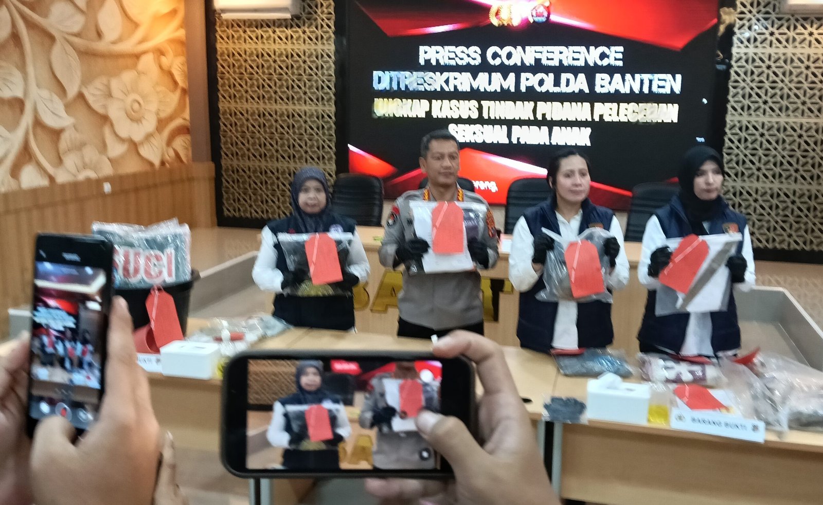 Bejat! Oknum Guru Silat Cabuli 11 Murid, Istri&hellip;