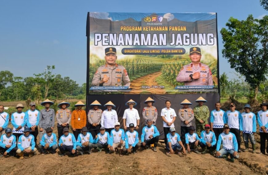 Kapolda Banten Tanam Jagung di Lahan Ditlantas&hellip;