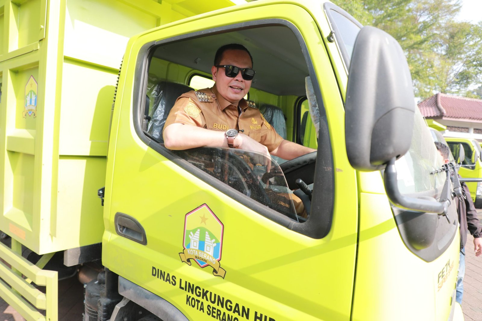 Percepat Penanganan Sampah, Pemkot Serang Siapkan 10 Truk&hellip;