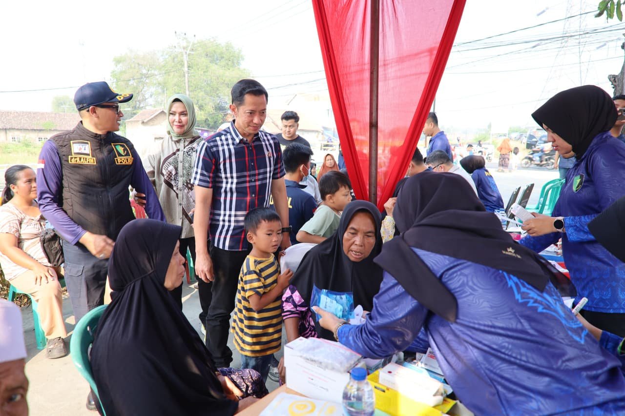 Kombes Pol Dian Setyawan Pimpin Bakti Sosial dan&hellip;