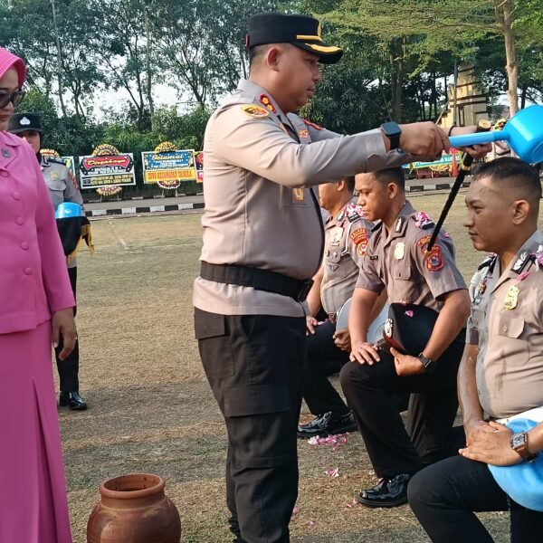 55 Personel Polres Serang Naik Pangkat, Kapolres: Penghargaan&hellip;