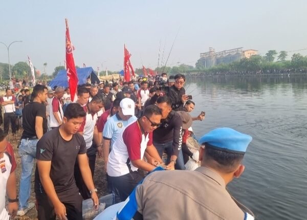 Rela Menginap Demi Spot Favorit, Ribuan Pemancing Ramaikan…