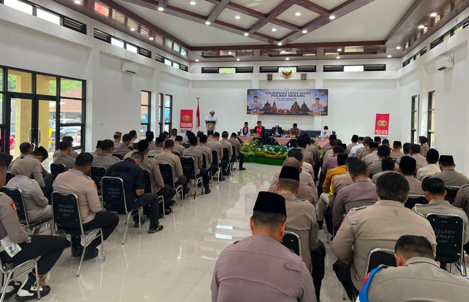 Polres Serang Gelar Doa Bersama Lintas Agama, Perkuat&hellip;