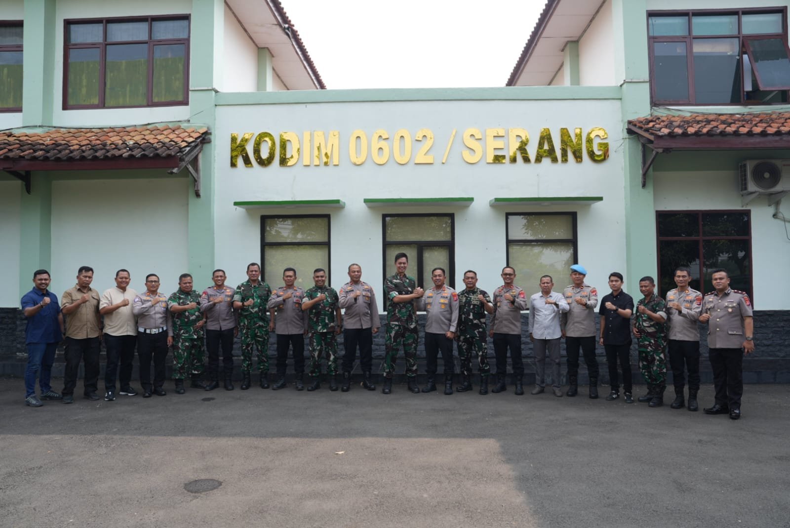 Silaturahmi ke Kodim 0602, Kapolres Serang Perkokoh Sinergi…