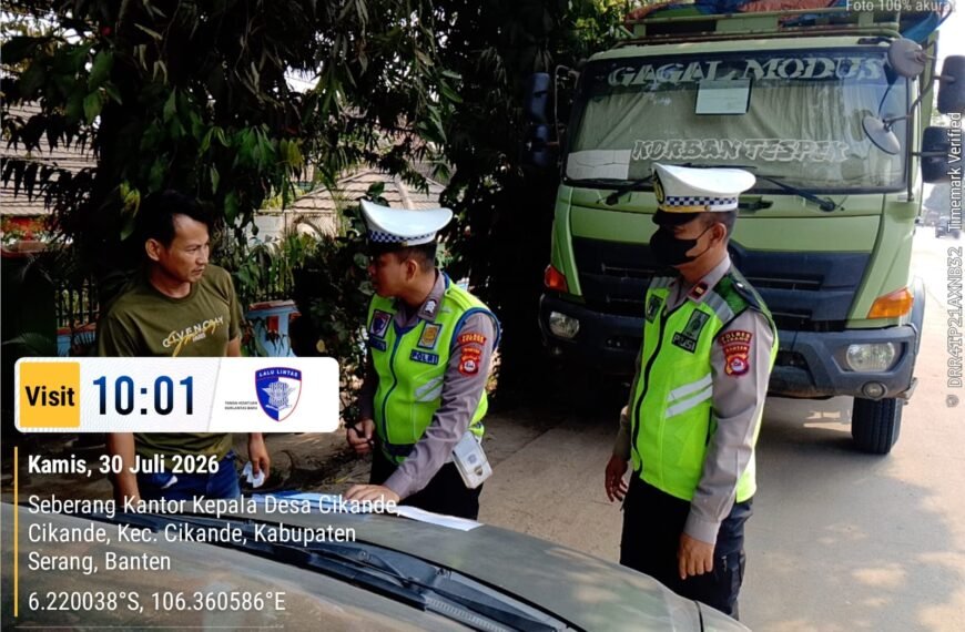 Abaikan Imbauan, Sopir Dump Truck&hellip;