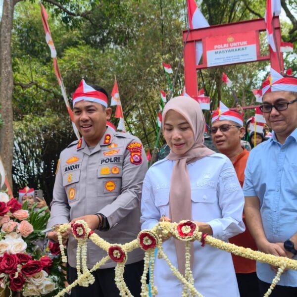Kapolres dan Bupati Serang Resmikan Jembatan Merah&hellip;