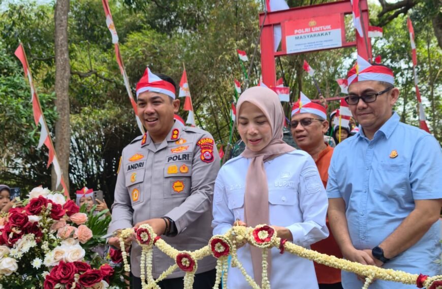 Kapolres dan Bupati Serang Resmikan…