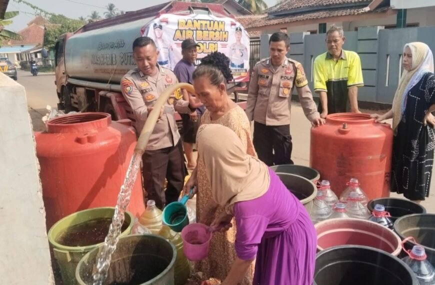 Atasi Dampak Kemarau, Kapolres Serang…