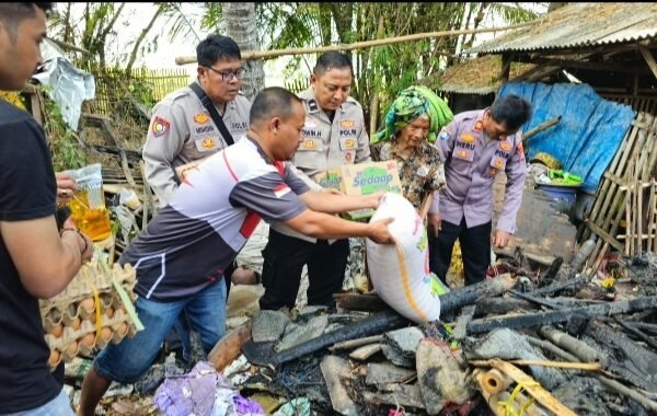 Lupa Memadamkan Tungku, Rumah Lansia di Ciruas…