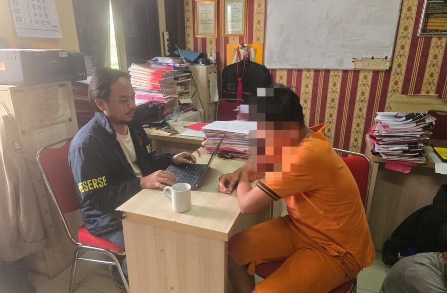 Saat Jam Tutup, Kepala Toko Mini Market…