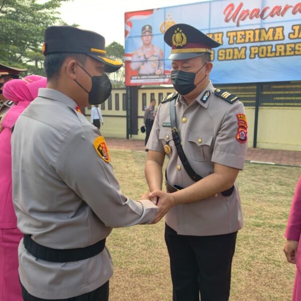 Kapolres Serang Pimpin Sertijab Kabag SDM, Dede Supratman&hellip;