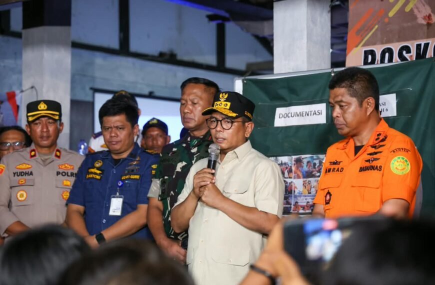 Pencarian 5 Jurnalis dan 3&hellip;