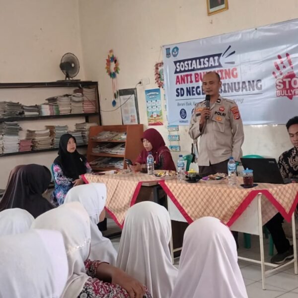 Polsek Carenang Gelar Poldik di SDN Binuang, Siswa&hellip;