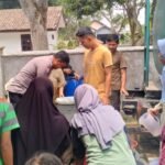 Warga Carenang Udik Bersuka Cita&hellip;