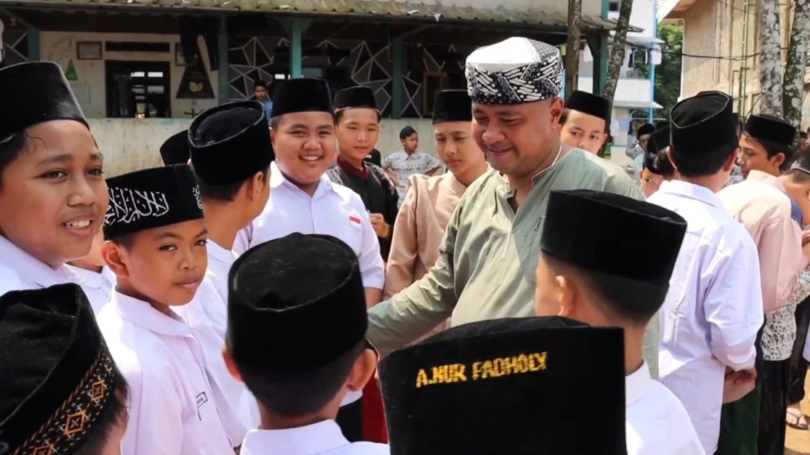 Mbah Con Kembali ke Tengah Masyarakat, Kini Jabat&hellip;