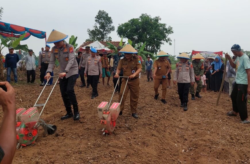 Dukung Swasembada Pangan, Kapolres Serang Tanam Jagung&hellip;