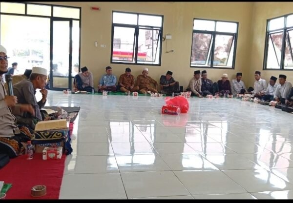 Kapolsek Pamarayan Gelar Pengajian Ulama dan Umaro,&hellip;